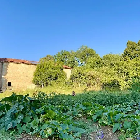 Ferme Le Coeur Des Petits Chenes Holiday home Saint-Pierre-de-Cole