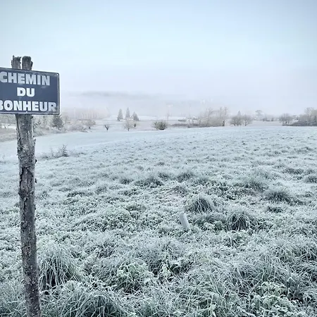 Holiday home Ferme Le Coeur Des Petits Chenes Saint-Pierre-de-Cole